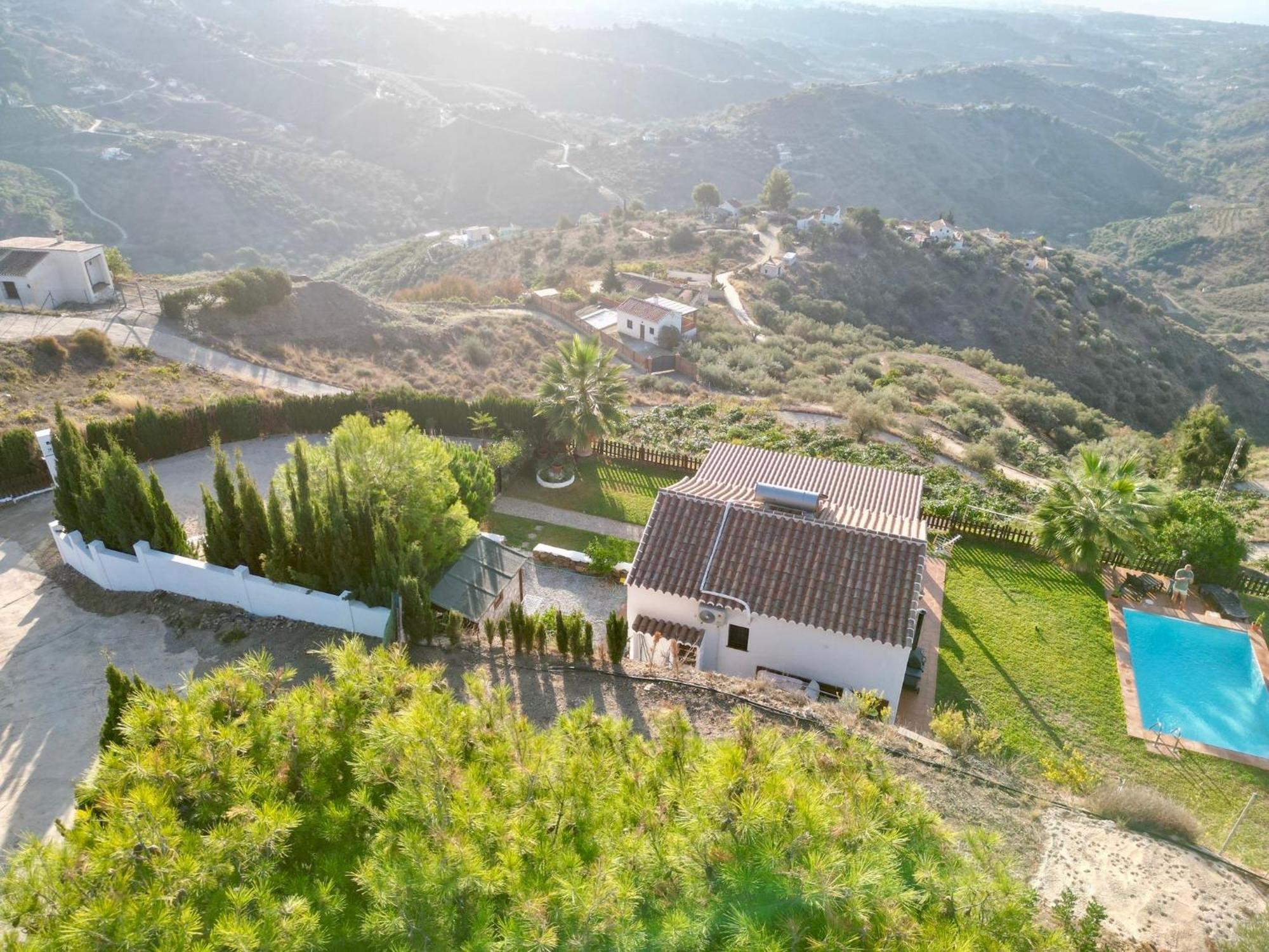 Vela Luka Frigiliana Villa ภายนอก รูปภาพ
