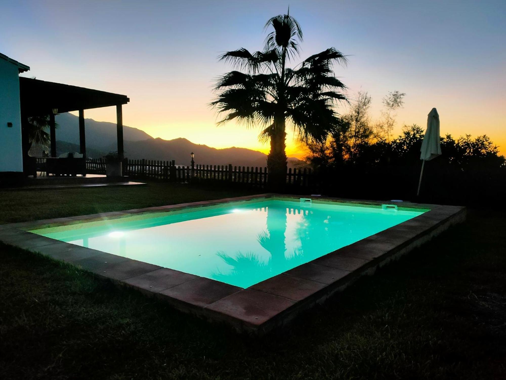 Vela Luka Frigiliana Villa ภายนอก รูปภาพ